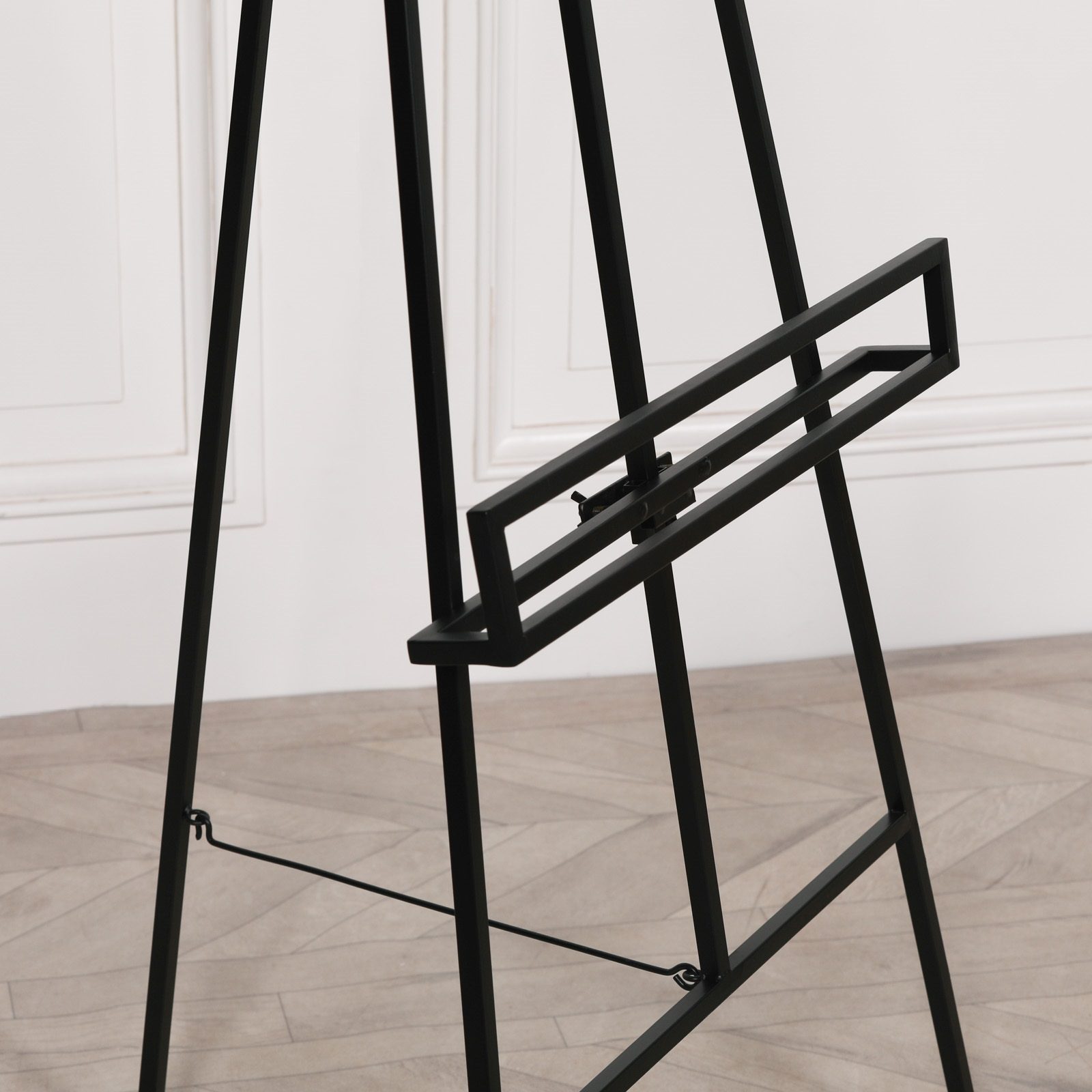 GOLD METAL EASEL