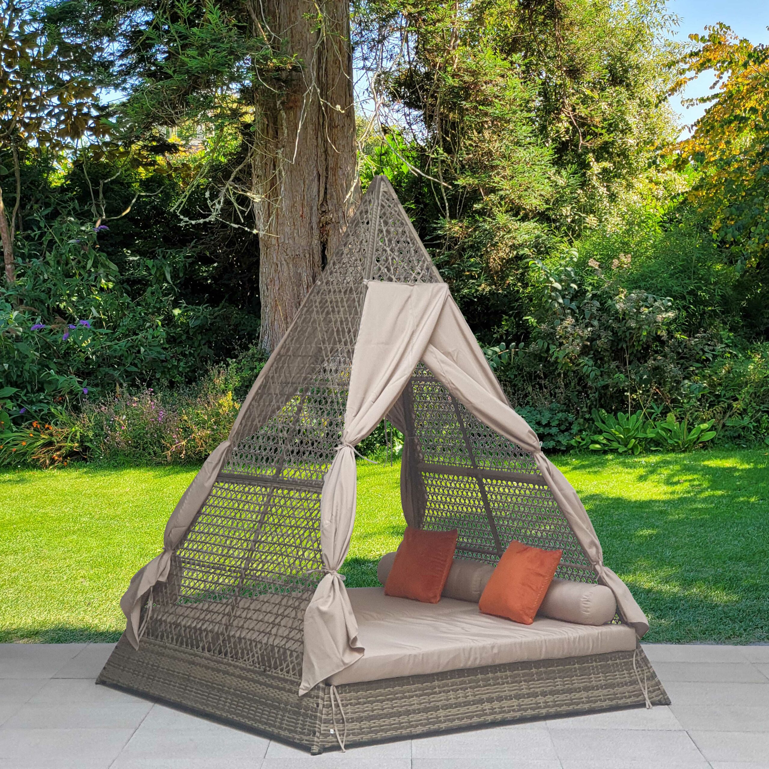 TEEPEE Daybed